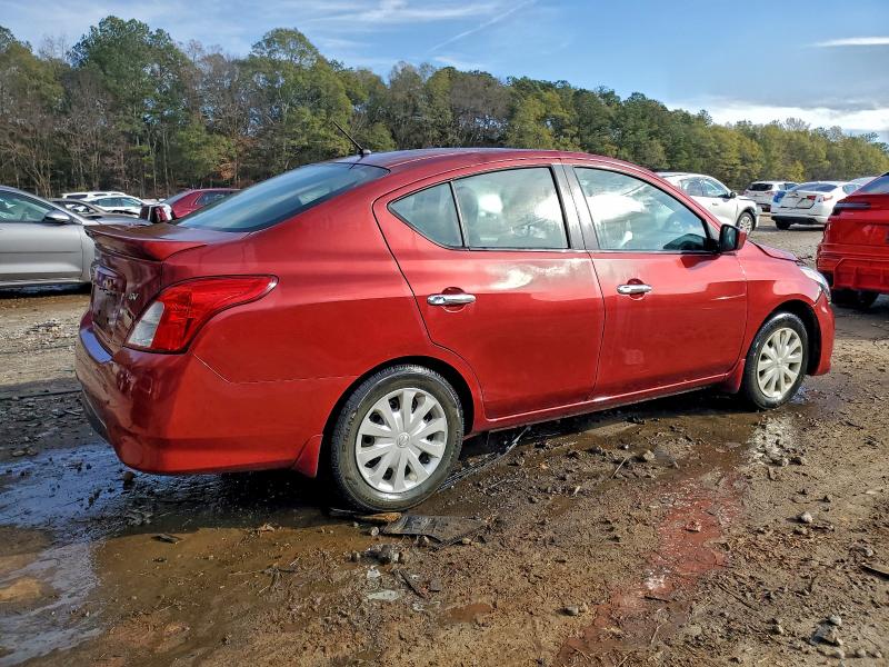 Photo 3 from auction – 2018 NISSAN VERSA S with VIN 3N1CN7AP6JL883273