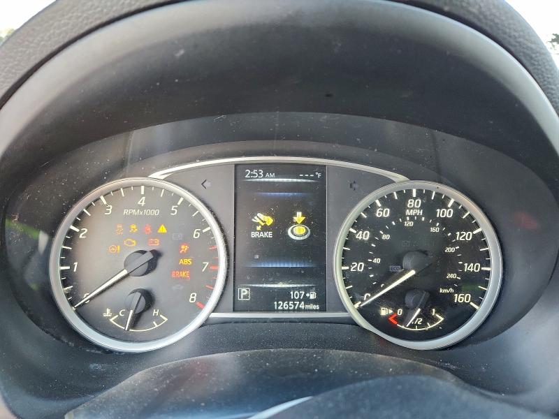 Photo 9 from auction – 2017 NISSAN SENTRA SR with VIN 3N1CB7AP0HY326493