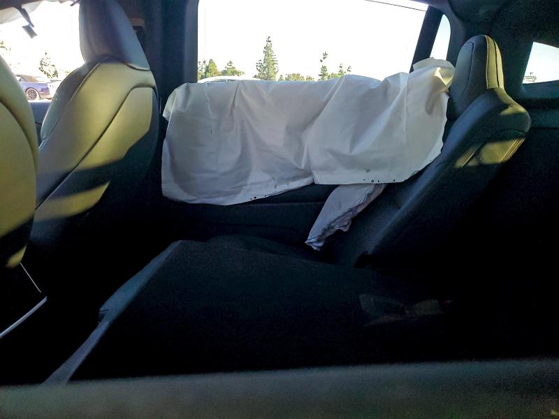 Photo 10 from auction – 2023 TESLA MODEL X with VIN 7SAXCDE56PF368666
