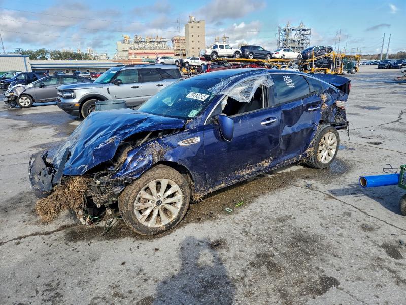 KIA OPTIMA EX 2018 with VIN 5XXGU4L34JG229278 - Photo from auction