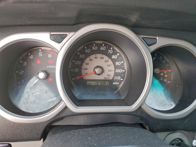 Photo 9 from auction – 2003 TOYOTA 4RUNNER SR with VIN JTEBU14R930008979
