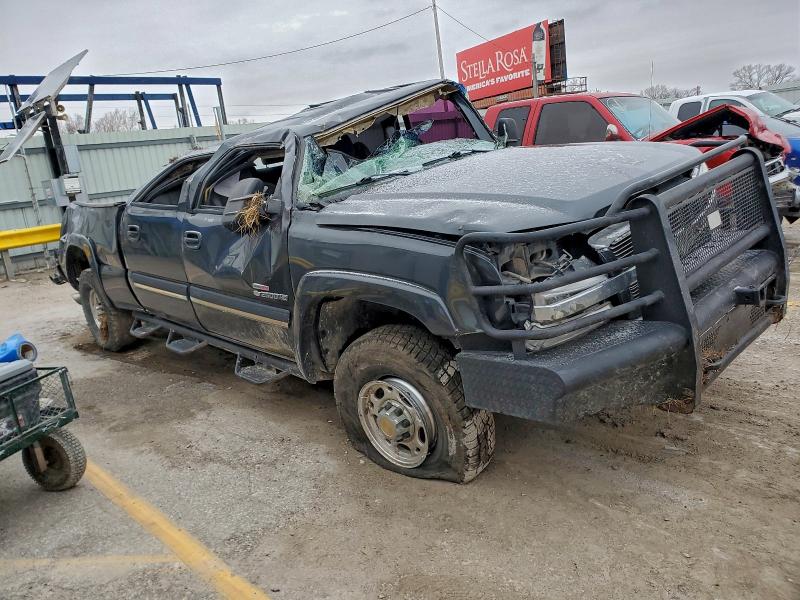 Photo 4 from auction – 2004 CHEVROLET SILVERADO with VIN 1GCHK23174F142703