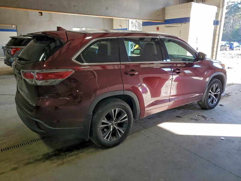 Photo 3 from auction – 2016 TOYOTA HIGHLANDER with VIN 5TDJKRFH1GS334013