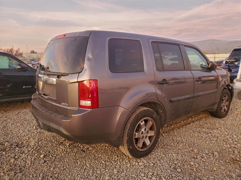 Foto 3 de la subasta – 2015 HONDA PILOT LX con VIN 5FNYF4H29FB075952