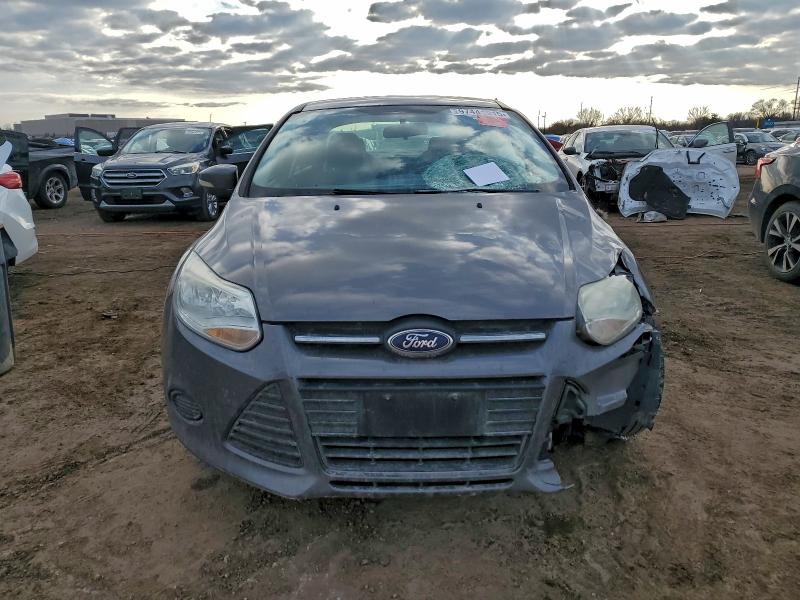Photo 5 from auction – 2014 FORD FOCUS SE with VIN 1FADP3F21EL462506