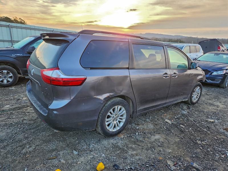 Photo 3 from auction – 2015 TOYOTA SIENNA XLE with VIN 5TDYK3DCXFS540481
