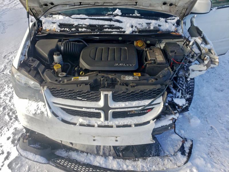 Photo 12 from auction – 2016 DODGE GRAND CARA with VIN 2C4RDGEG2GR219374