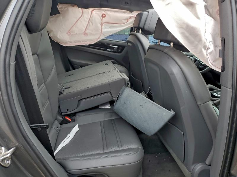 Photo 10 from auction – 2023 PORSCHE CAYENNE BA with VIN WP1AA2AY9PDA06933