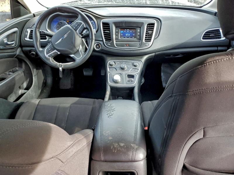 Photo 8 from auction – 2015 CHRYSLER 200 LIMITE with VIN 1C3CCCAB3FN616491