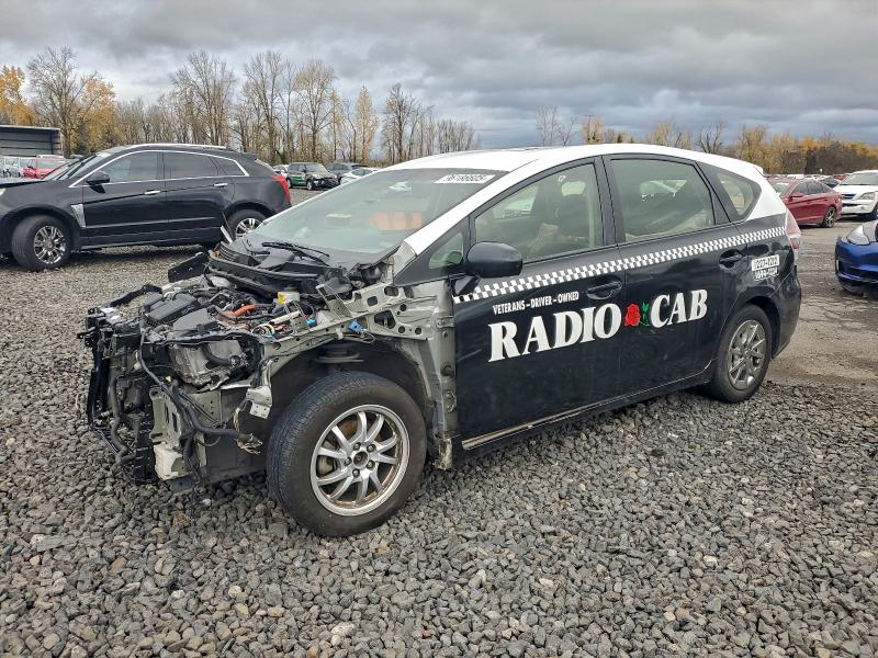 Photo 1 from auction – 2017 TOYOTA PRIUS V with VIN JTDZN3EU1HJ062969