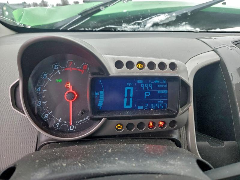 Foto 9 de la subasta – 2015 CHEVROLET SONIC con VIN 1G1JE6SB2F4162407