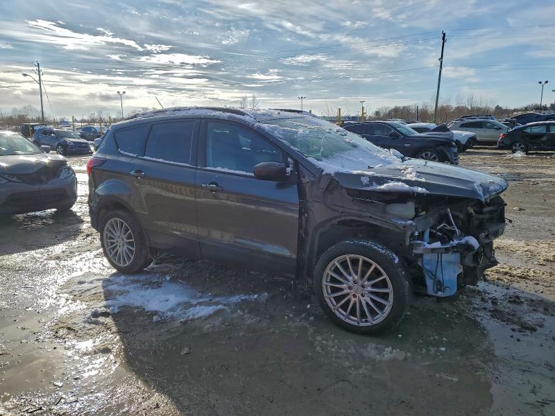 Photo 4 from auction – 2019 FORD ESCAPE SEL with VIN 1FMCU0HD7KUB23875