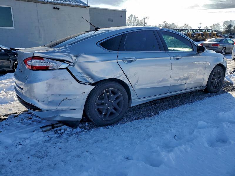 Photo 3 from auction – 2013 FORD FUSION SE with VIN 3FA6P0HR9DR224632