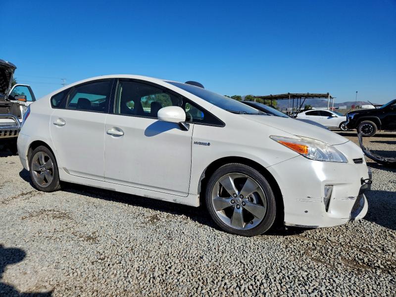 Photo 4 from auction – 2013 TOYOTA PRIUS with VIN JTDKN3DU0D5593313