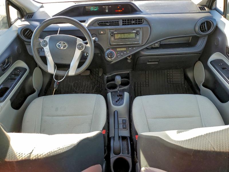 Photo 8 from auction – 2013 TOYOTA PRIUS C with VIN JTDKDTB37D1532304