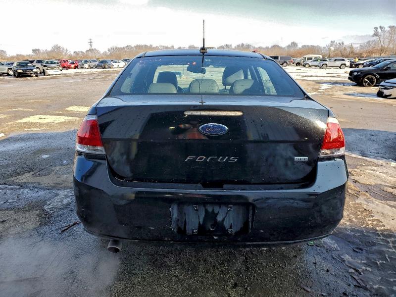 Photo 6 from auction – 2010 FORD FOCUS SEL with VIN 1FAHP3HN5AW183769