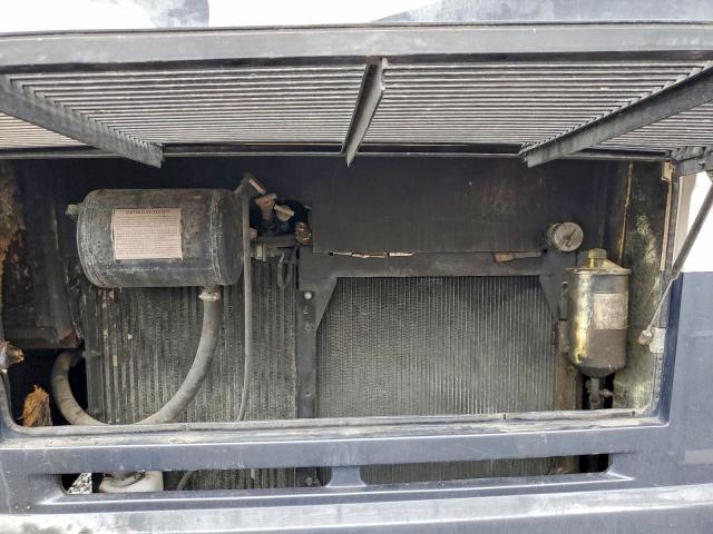 Photo 7 from auction – 2003 TLOX 27.5 KW with VIN 4VZDN539X3C043207