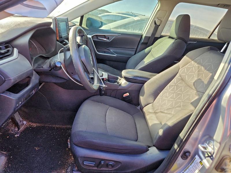 Photo 7 from auction – 2019 TOYOTA RAV4 XLE with VIN 2T3W1RFV2KC025139