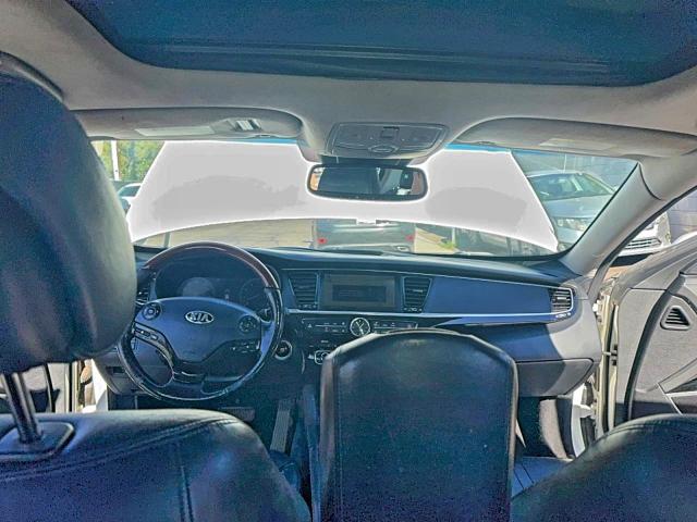 Photo 9 from auction – 2015 KIA K900 with VIN KNALW4D44F6019489