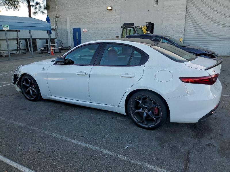Photo 2 from auction – 2018 ALFA ROMEO GIULIA TI with VIN ZARFAECN9J7599443