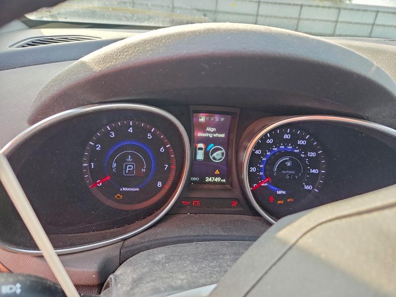 Photo 9 from auction – 2016 HYUNDAI SANTA FE S with VIN KM8SR4HF1GU131886
