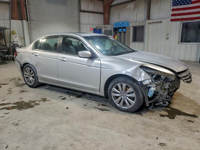 Photo 4 from auction – 2012 HONDA ACCORD EXL with VIN 1HGCP2F80CA119605