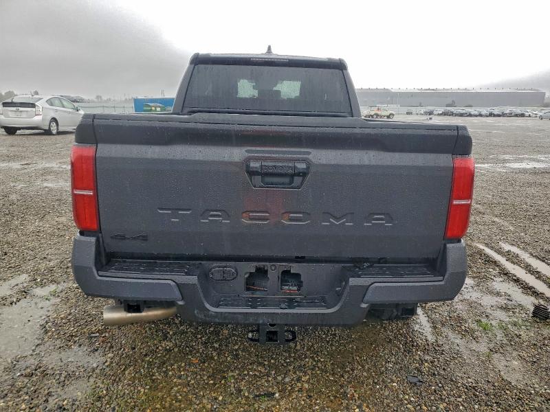 Photo 6 from auction – 2025 TOYOTA TACOMA DOU with VIN 3TMLB5JN0SM203744