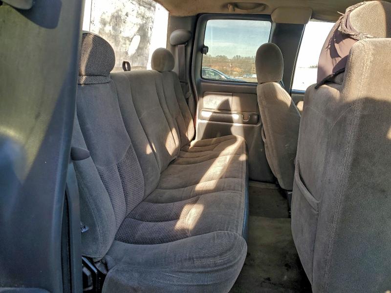 Photo 10 from auction – 2003 CHEVROLET SILVERADO with VIN 2GCEK19V231397322