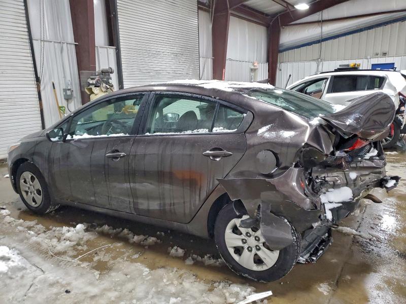 Photo 2 from auction – 2018 KIA FORTE LX with VIN 3KPFL4A7XJE227693