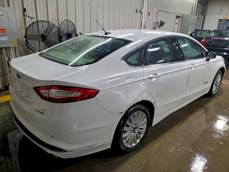 Photo 3 from auction – 2015 FORD FUSION SE with VIN 3FA6P0LU7FR185991