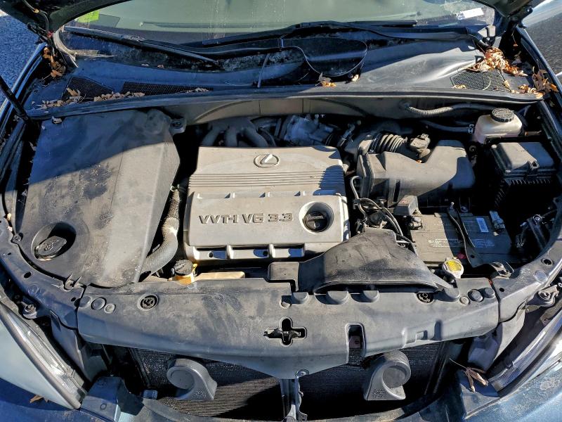 Photo 12 from auction – 2005 LEXUS RX 300 with VIN 2T2HA31U95C076442