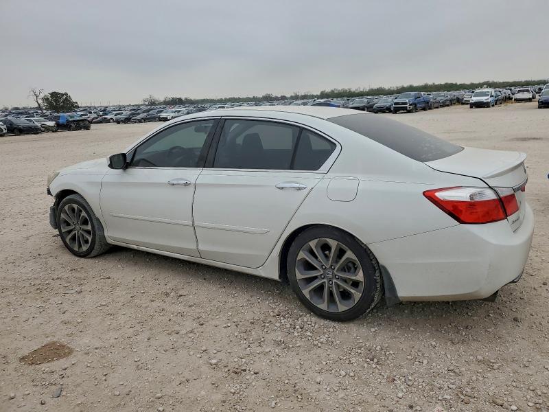 Photo 2 from auction – 2015 HONDA ACCORD SPO with VIN 1HGCR2F59FA006580