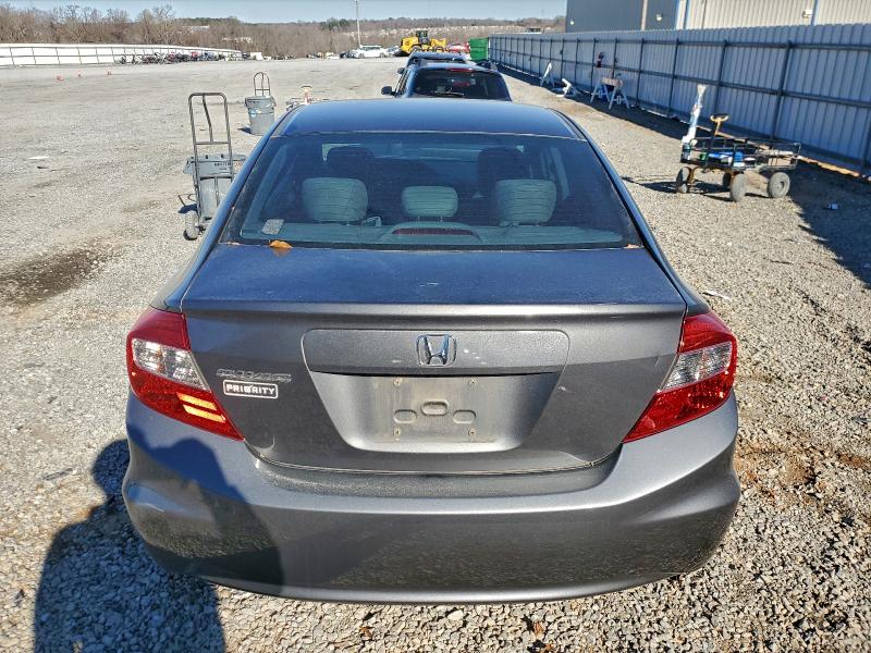 Photo 6 from auction – 2012 HONDA CIVIC LX with VIN 2HGFB2F56CH582612