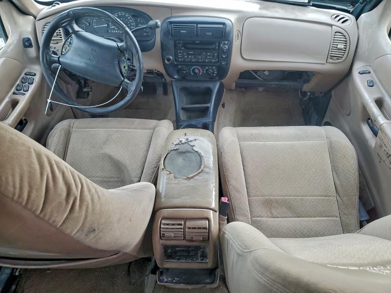 Photo 8 from auction – 2001 MERCURY MOUNTAINEE with VIN 4M2ZU86P31UJ08504