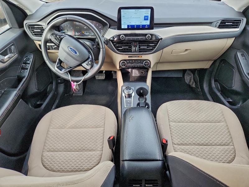 Photo 8 from auction – 2021 FORD ESCAPE SE with VIN 1FMCU0G67MUA93329