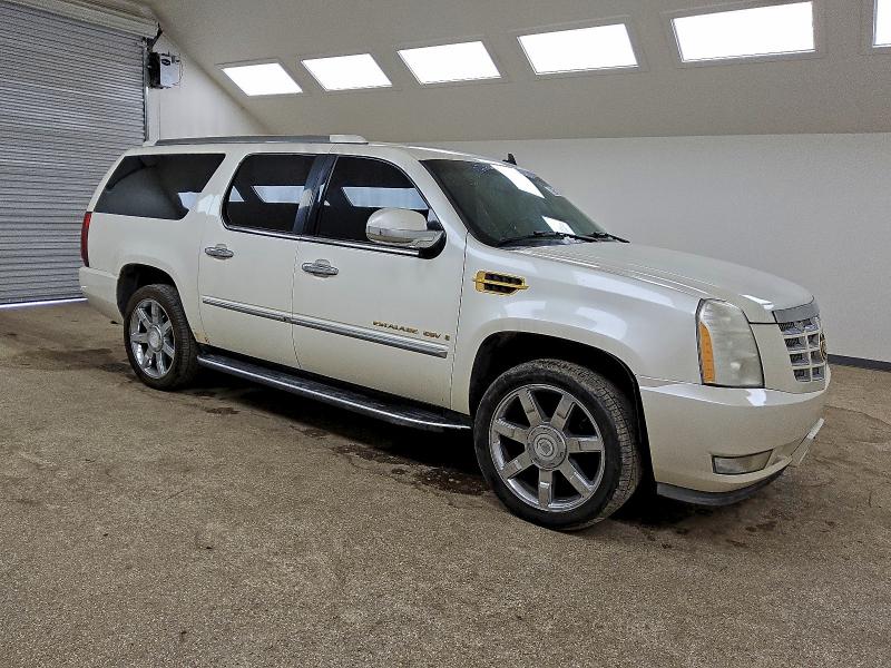 صورة رقم 4 من المزاد - 2007 CADILLAC ESCALADE E مع VIN 1GYFK66837R252653