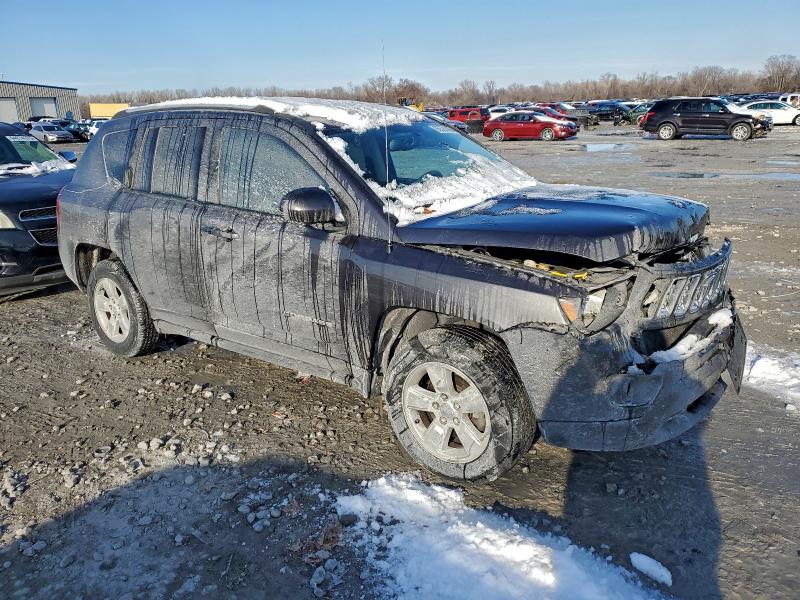 Photo 4 from auction – 2017 JEEP COMPASS LA with VIN 1C4NJCEB4HD206635