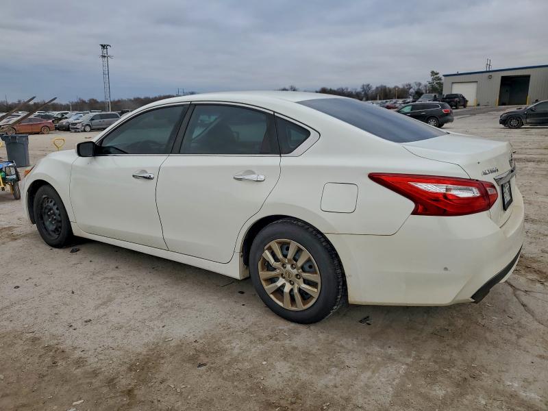 Photo 2 from auction – 2016 NISSAN ALTIMA 2.5 with VIN 1N4AL3AP2GC212728