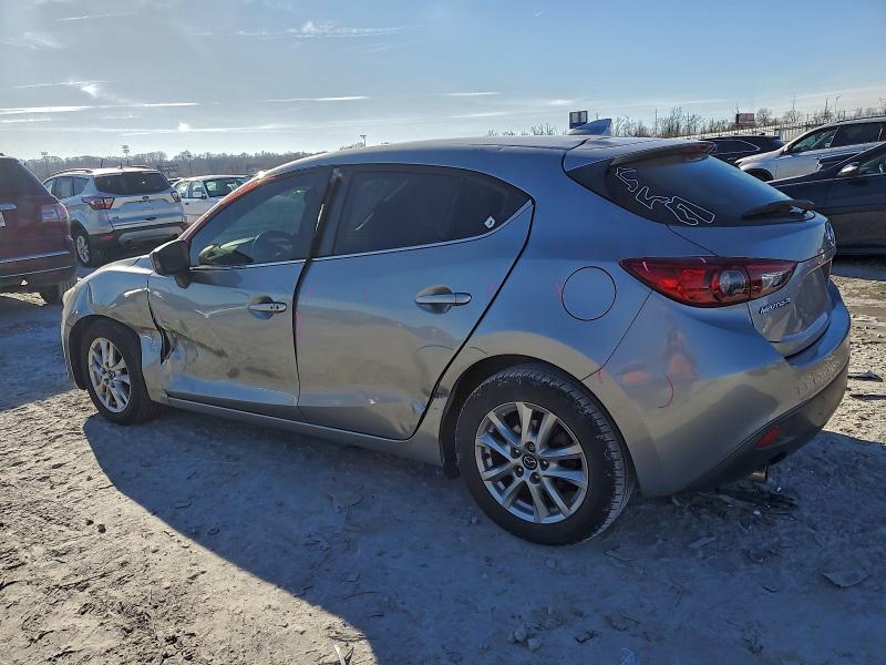 Photo 2 from auction – 2016 MAZDA 3 TOURING with VIN 3MZBM1M75GM314581