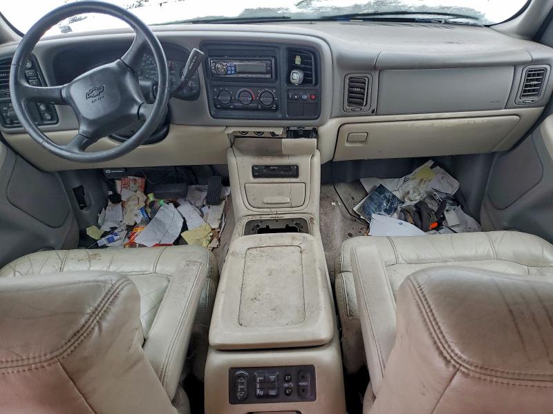 Photo 8 from auction – 2001 CHEVROLET SUBURBAN with VIN 1GNFK16T31J277613