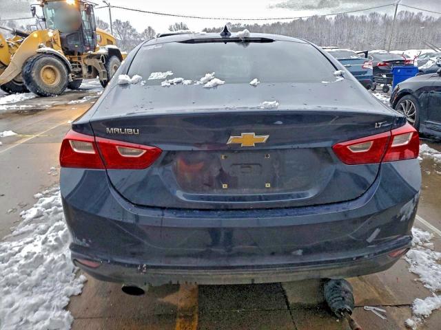 Photo 6 from auction – 2016 CHEVROLET MALIBU with VIN 1G1ZE5ST3GF347089