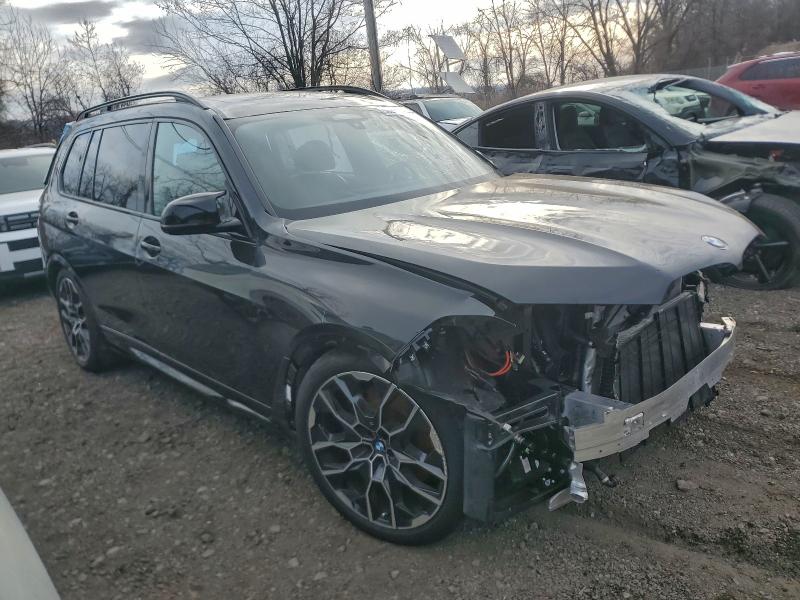 Photo 4 from auction – 2026 BMW X7 M60I with VIN 5UX33EM09T9018975