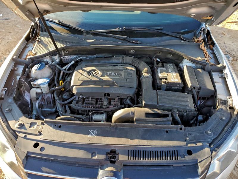 Photo 11 from auction – 2014 VOLKSWAGEN PASSAT S with VIN 1VWAT7A33EC031808