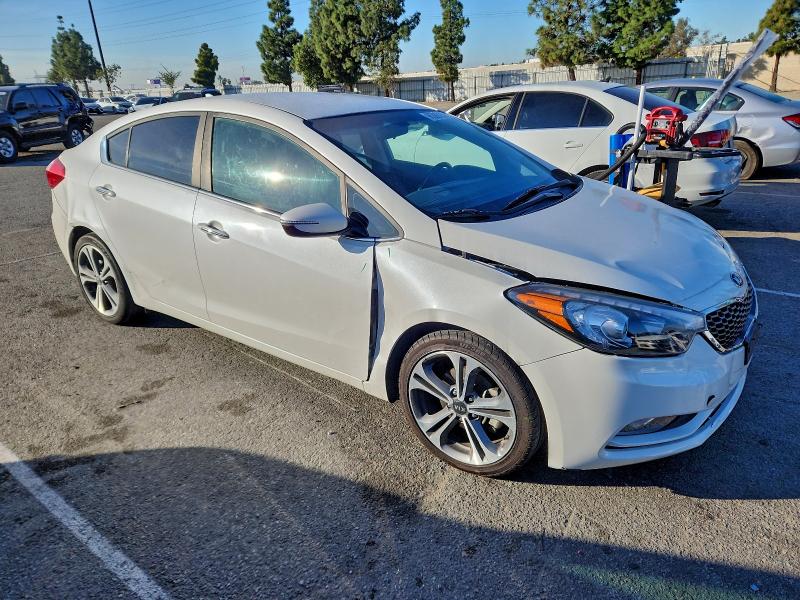 Photo 4 from auction – 2016 KIA FORTE EX with VIN KNAFX4A89G5581428