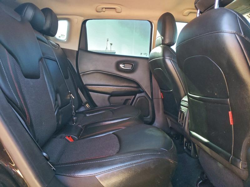 Photo 11 from auction – 2019 JEEP COMPASS TR with VIN 3C4NJDDB4KT688399