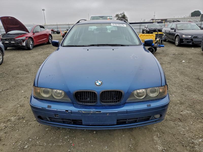 Photo 5 from auction – 2002 BMW 525 IT AUT with VIN WBADS43432GD86327