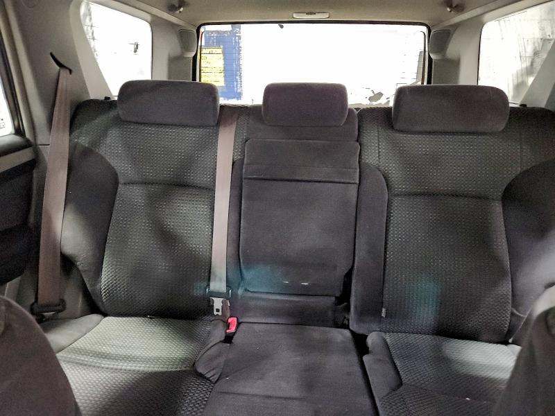 Photo 10 from auction – 2004 TOYOTA 4RUNNER SR with VIN JTEBT14R440042218