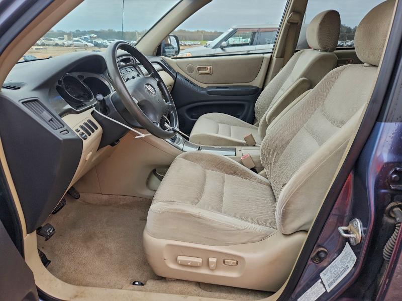 Photo 7 from auction – 2003 TOYOTA HIGHLANDER with VIN JTEGF21A230077937