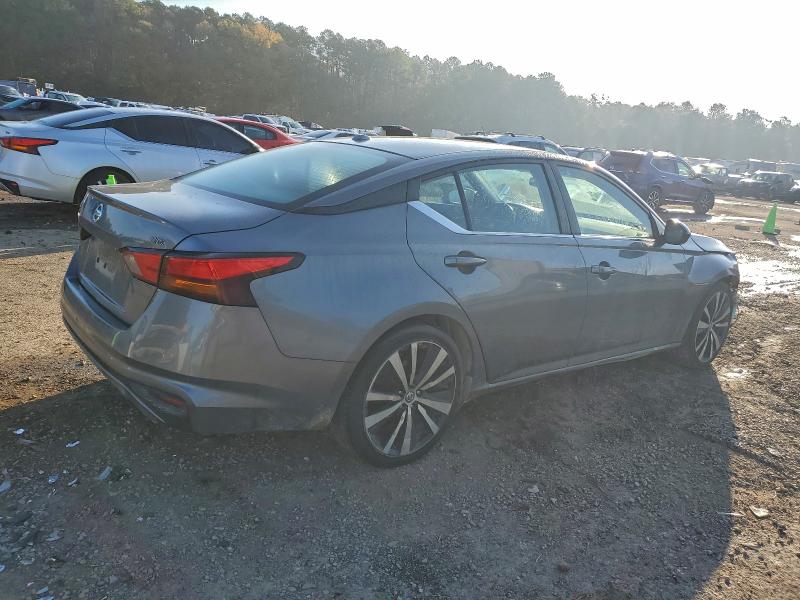 Photo 3 from auction – 2019 NISSAN ALTIMA SR with VIN 1N4BL4CV6KC139698