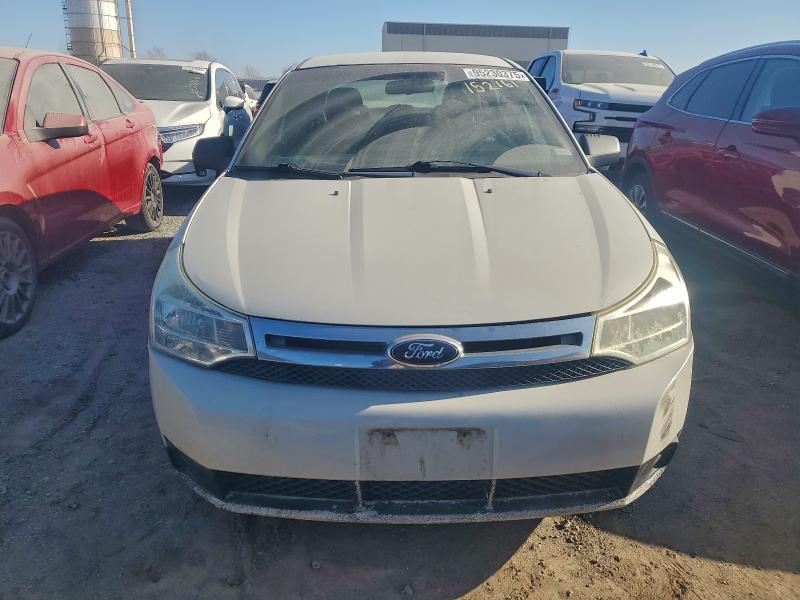 Photo 5 from auction – 2011 FORD FOCUS SE with VIN 1FAHP3FN2BW152161